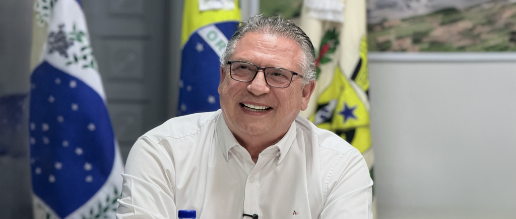 Bonin em Diamante do Norte recebido pelo prefeito da cidade.